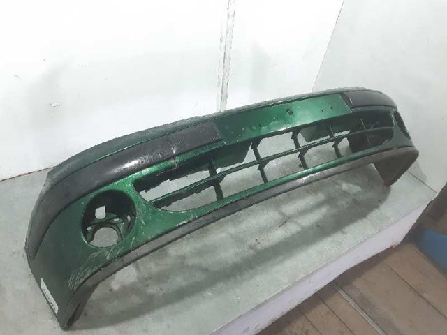 Precio del repuesto Parachoques Megane I familiar
