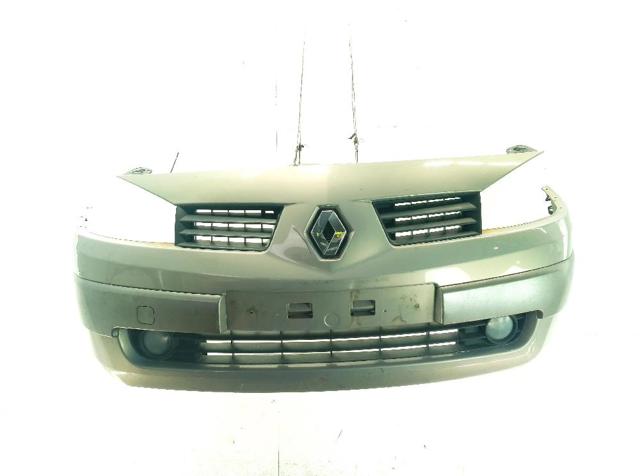 620226236R RENAULT Parachoques delantero  disponible Ourense