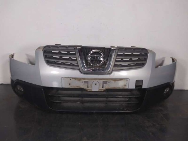 Defensa delantera 62022JD00H NISSAN