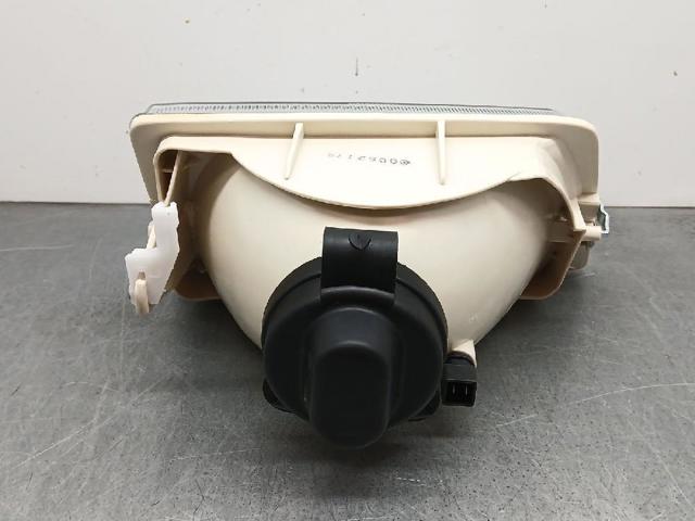 PEUGEOT 6204A4 Faro izquierdo  en stock Valencia