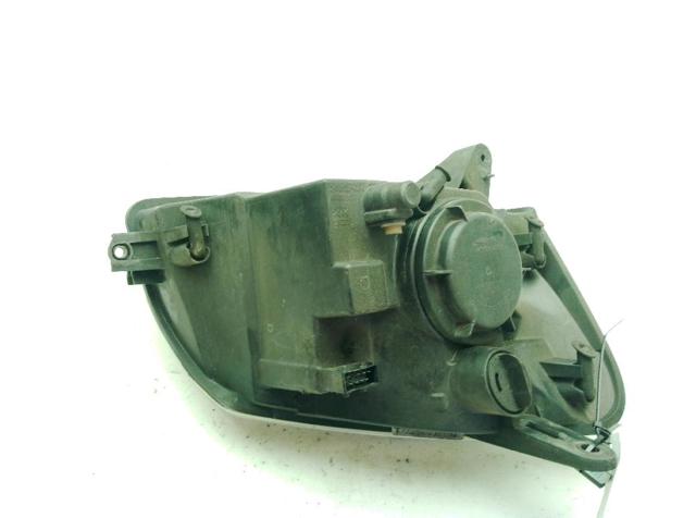 6204AX Faro izquierdo  en stock Sabadell