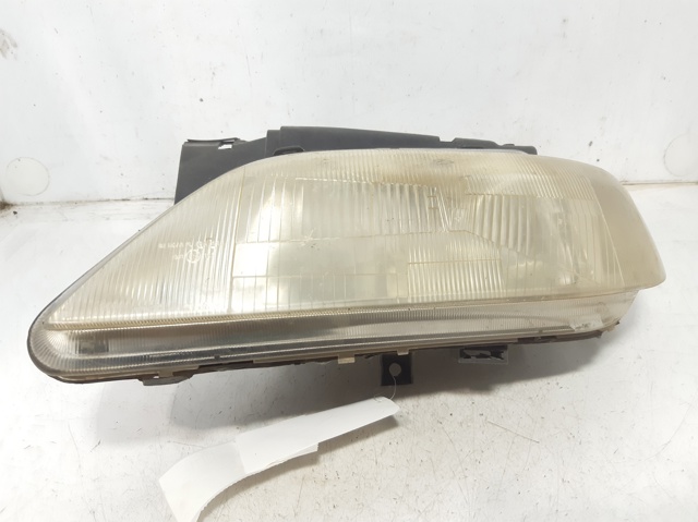 Optica delantera Citroen Xsara  hatchback comprar en España