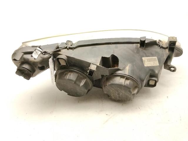 PEUGEOT 6204Z2 Faro izquierdo  en stock Terrassa