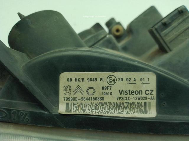 6205AW Faro derecho  en stock Granada
