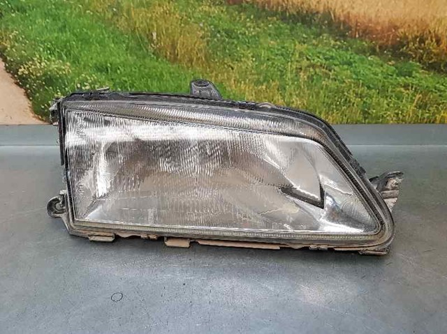 Faro delantero derecho 6205K5 PEUGEOT