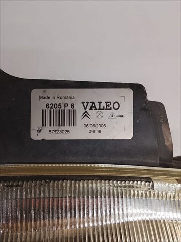 PEUGEOT 6205P6 Faro derecho  en stock Valencia