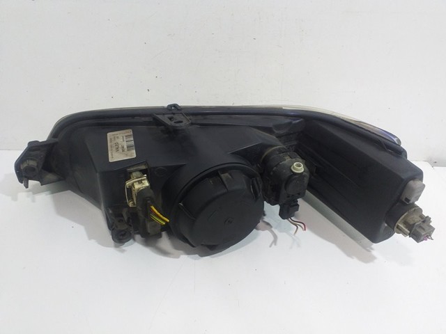 PEUGEOT 6205Q5 Faro derecho  en stock Salamanca