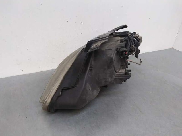 PEUGEOT 6205R5 Faro derecho comprar Barcelona