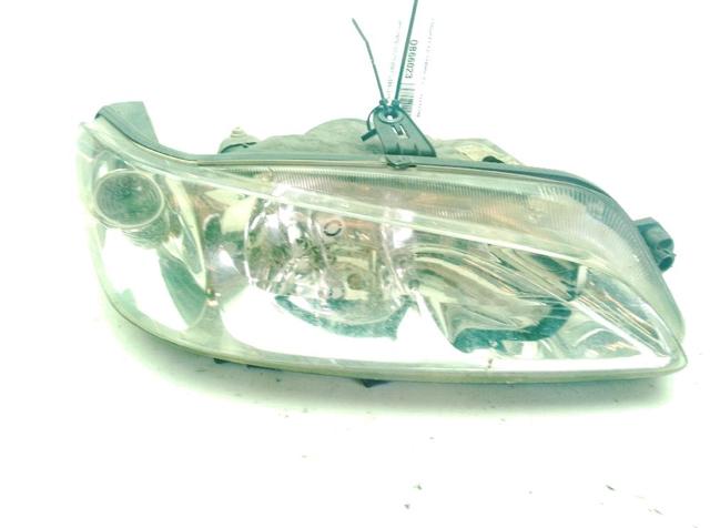 PEUGEOT 6205V7 Faro derecho  disponible Lugo