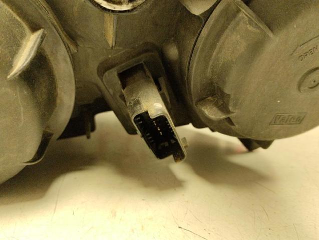 PEUGEOT 6205X2 Faro derecho  en stock Salamanca