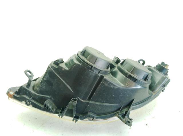 PEUGEOT 6205Z2 Faro derecho  en stock Terrassa
