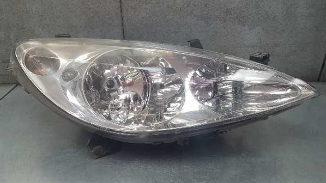 6205Z2 PEUGEOT Faro derecho  comprar en Jaén