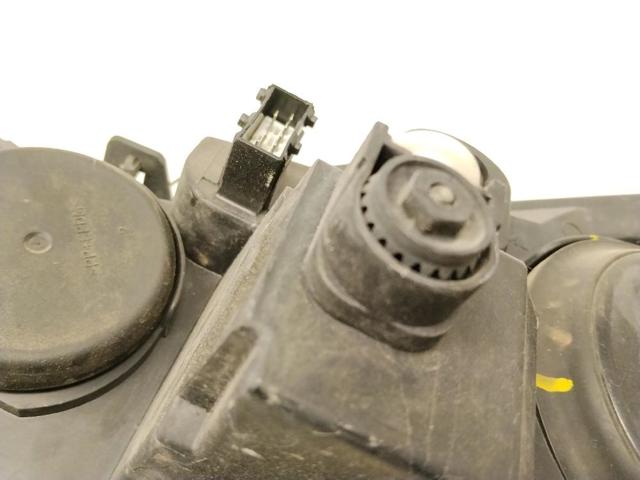 620686 Faro derecho  en stock Sabadell
