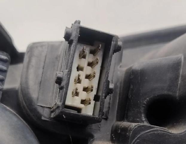 620686 PEUGEOT Faro derecho comprar Madrid