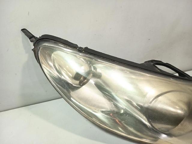 620690 Faro derecho  disponible Burgos