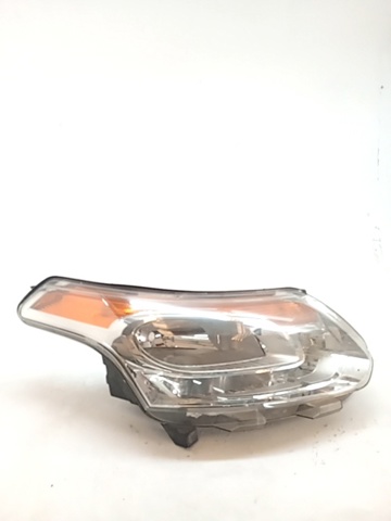 Precio del repuesto Faro delantero derecho C3  monovolumen