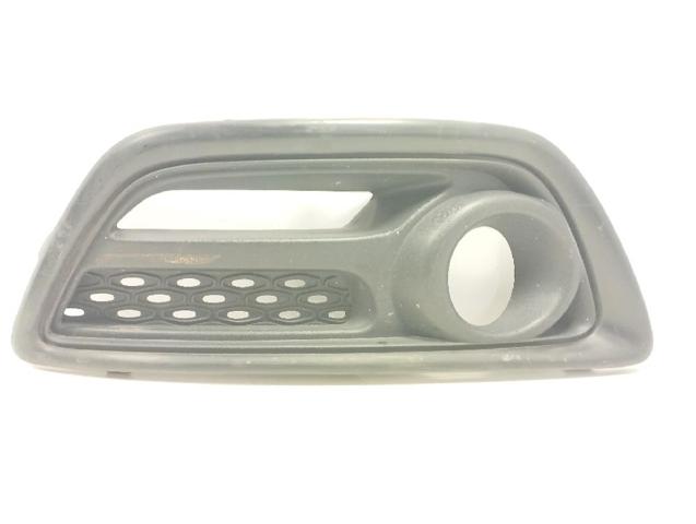 Rejilla de luz antiniebla delantera derecha 620740754R RENAULT