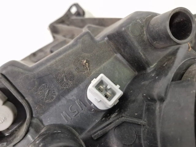620874 PEUGEOT Faro izquierdo  en stock Córdoba