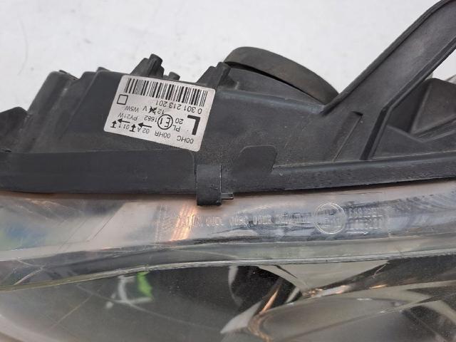 620890 PEUGEOT Faro izquierdo  en stock Huelva