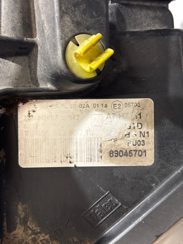 620895 PEUGEOT Faro izquierdo  en stock Gandía