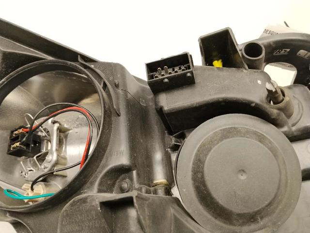 620895 Faro izquierdo  en stock Sabadell