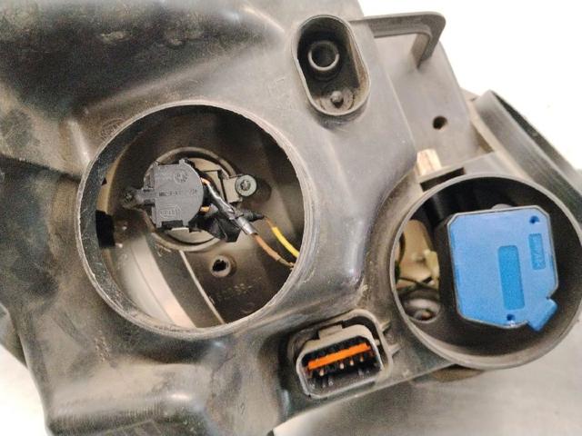 6208A8 PEUGEOT Faro izquierdo  comprar en Lleida