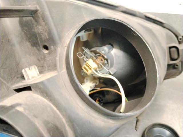 PEUGEOT 6208A8 Faro izquierdo  comprar en Ponferrada