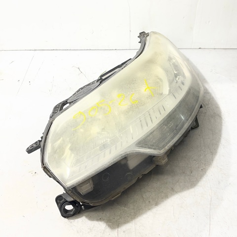 PEUGEOT 6208R6 Faro izquierdo  en stock Terrassa
