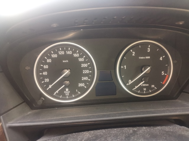 62109177261 BMW