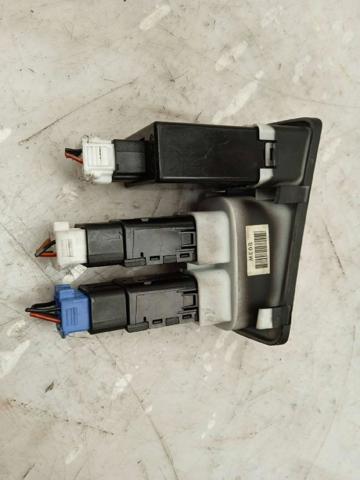HYUNDAI 621W05010 Botón de encendido de calefacción del asiento  comprar en Murcia