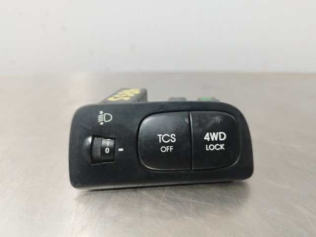 621W05010 Botón de encendido de calefacción del asiento  en stock Castellón