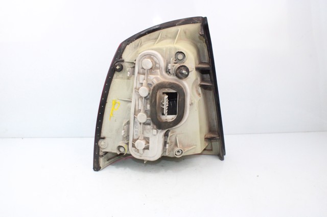 62225 Piloto trasero derecho  en stock Sabadell