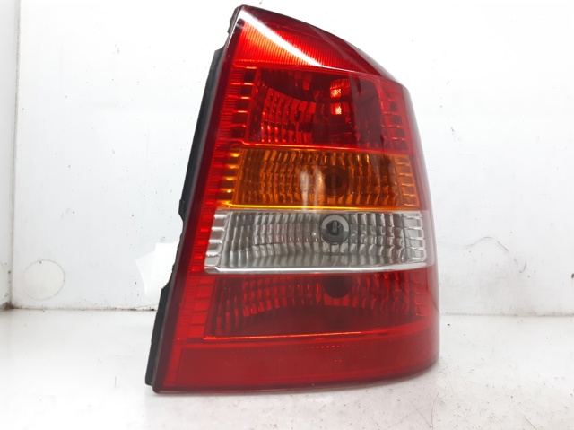 Comprar Piloto trasero derecho Opel Astra  F69 a bajo precio