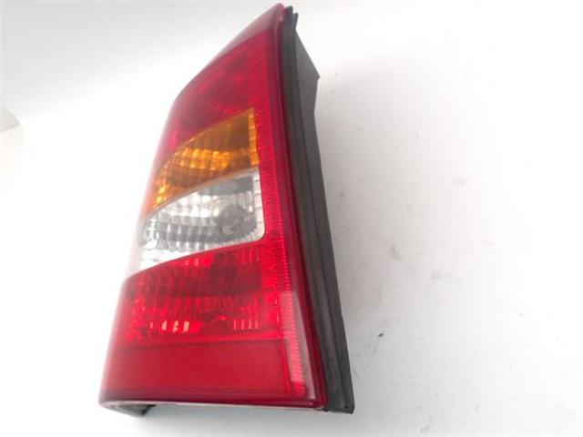 6223021 Piloto trasero izquierdo  disponible Utrera