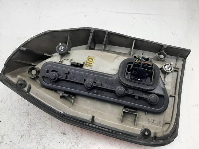 Comprar Piloto trasero derecho Opel Zafira F75 a bajo precio