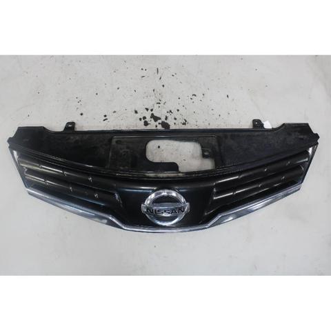 Calandra 623109U000 NISSAN
