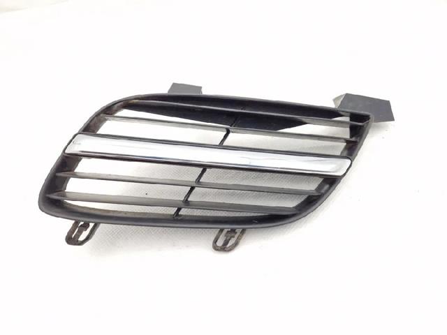 Parrilla para Nissan Almera N16