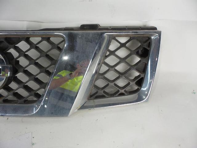 Panal de radiador Nissan Navara D40