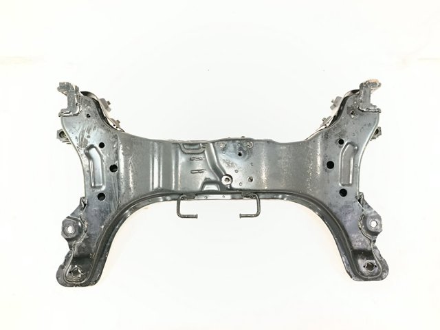 Subchasis delantero soporte motor 6240017000 HYUNDAI