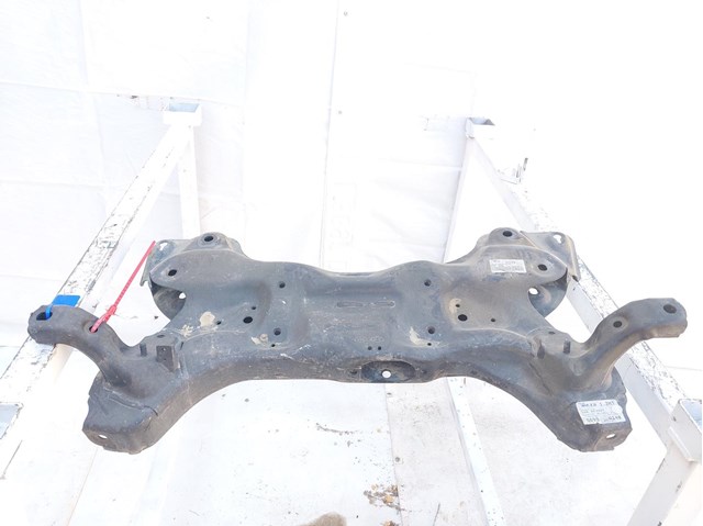 Subchasis delantero soporte motor 624001W151 Hyundai/Kia