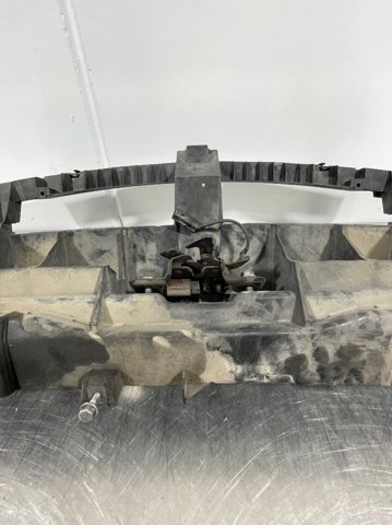 625001299R Panel de soporte del radiador y montaje de faros  disponible Burgos