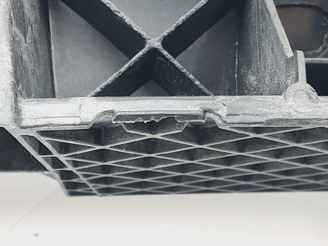 RENAULT 625001299R Soporte de radiador comprar Barcelona