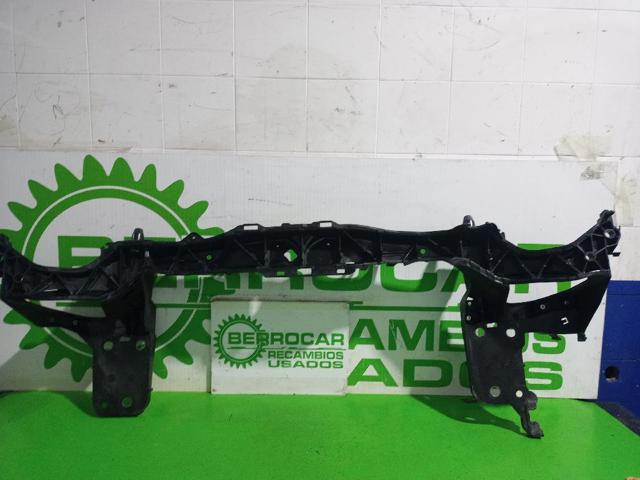 625005786R Panel de soporte del radiador y montaje de faros  comprar en Zaragoza