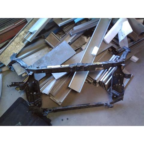 62500JD20A Soporte de radiador  en stock Sabadell