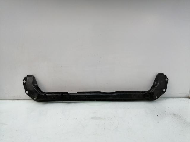 Soporte de radiador inferior (panel de montaje para foco) 625304CB0A Nissan