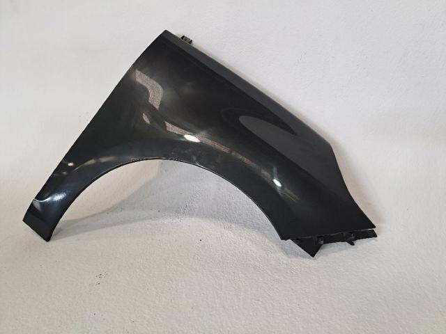 631004270R RENAULT Aleta delantera derecha  comprar en Jaén