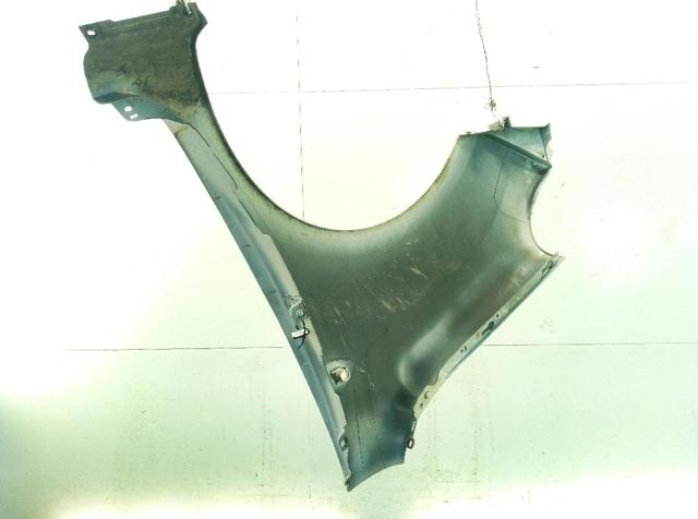 631009162R RENAULT Aleta delantera derecha  disponible Vigo