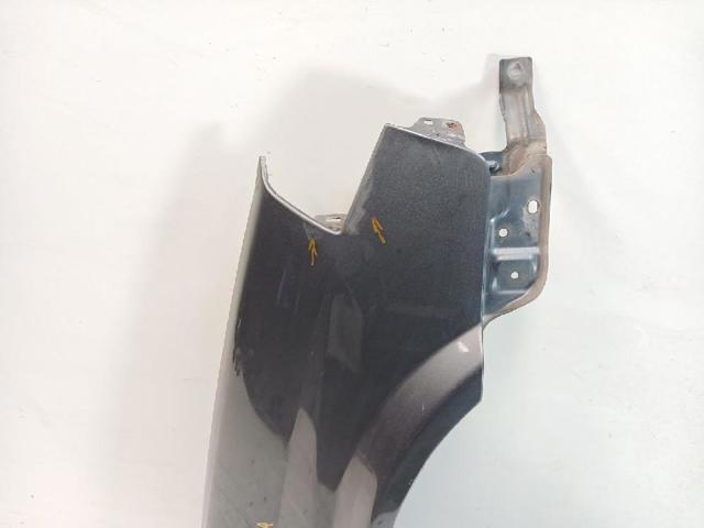 63100AV630 Aleta delantera derecha  disponible Utrera