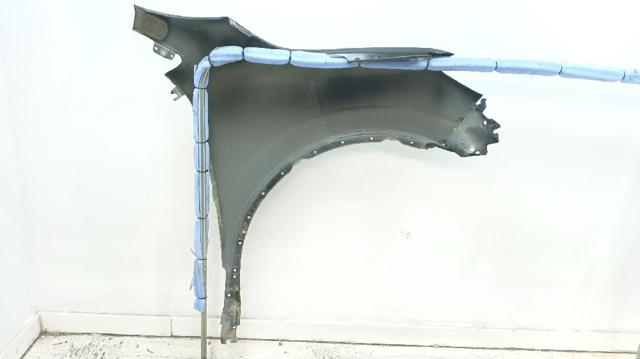 631013206R RENAULT Aleta delantera izquierda  en stock Huelva
