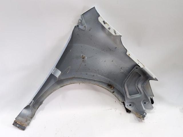 631016113R RENAULT Aleta delantera izquierda  disponible Vigo